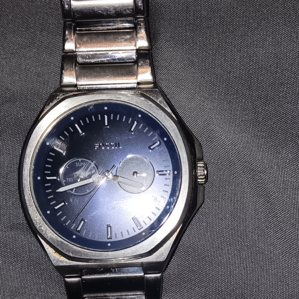 Men Silver FOSSIL WATCH - Picture 4 of 4